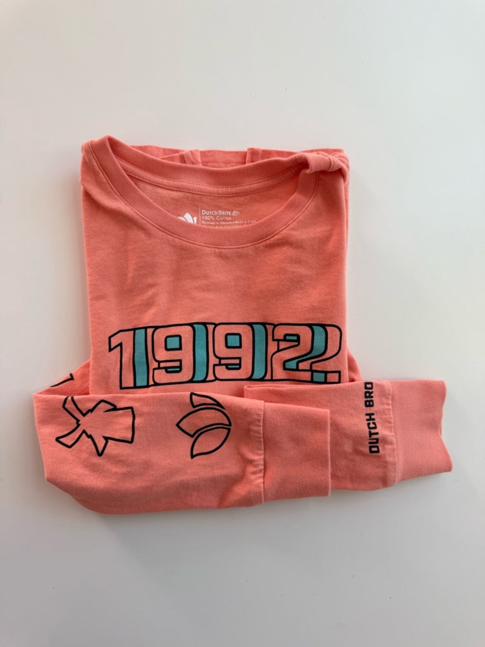 Dutch Brothers Coffee 1992 Retro Graphic Long Sleeve Peach Women’s Shirt MEDIUM